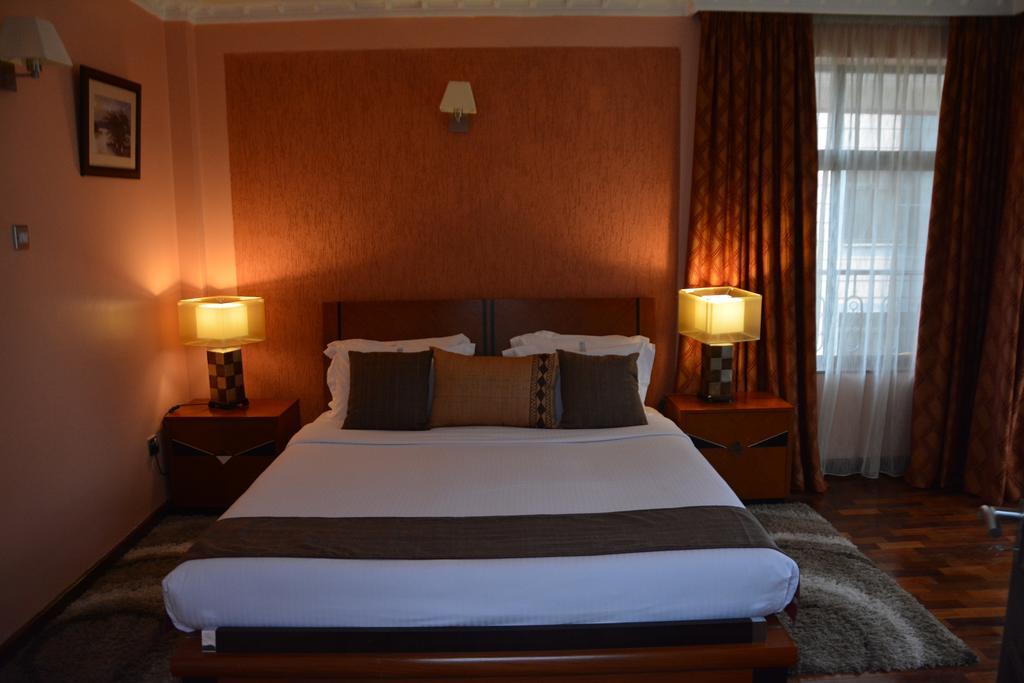 ניירובי Gemsuites Serviced Apartments State House מראה חיצוני תמונה